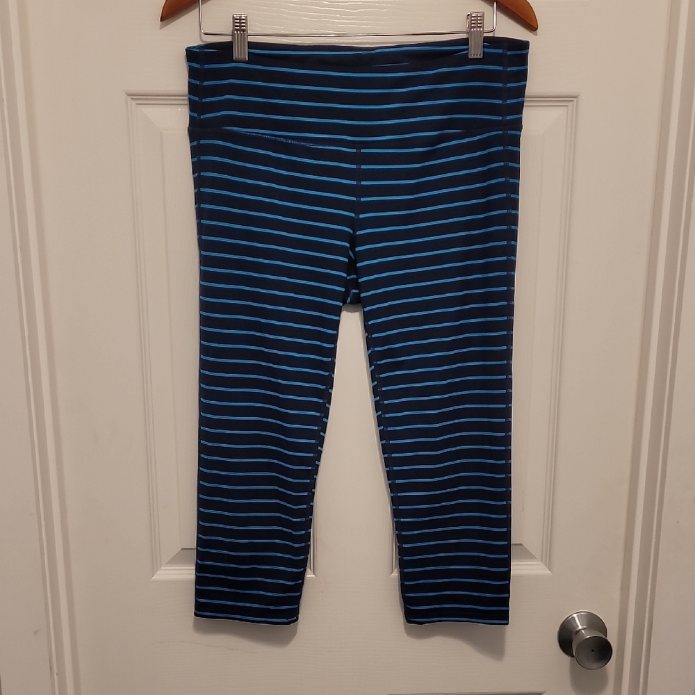 Athleta Blue Cropped Leggings with Striped Design Excellent Condition